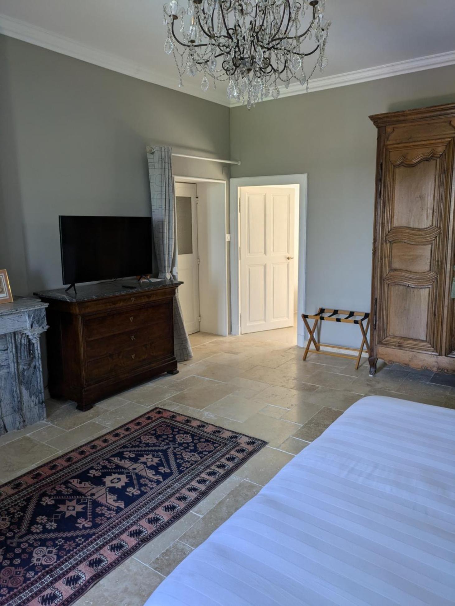 Le Domaine Du Soulier -Gite Et Chambres D'Hotes - La Maison Du Gardien Tornac Buitenkant foto